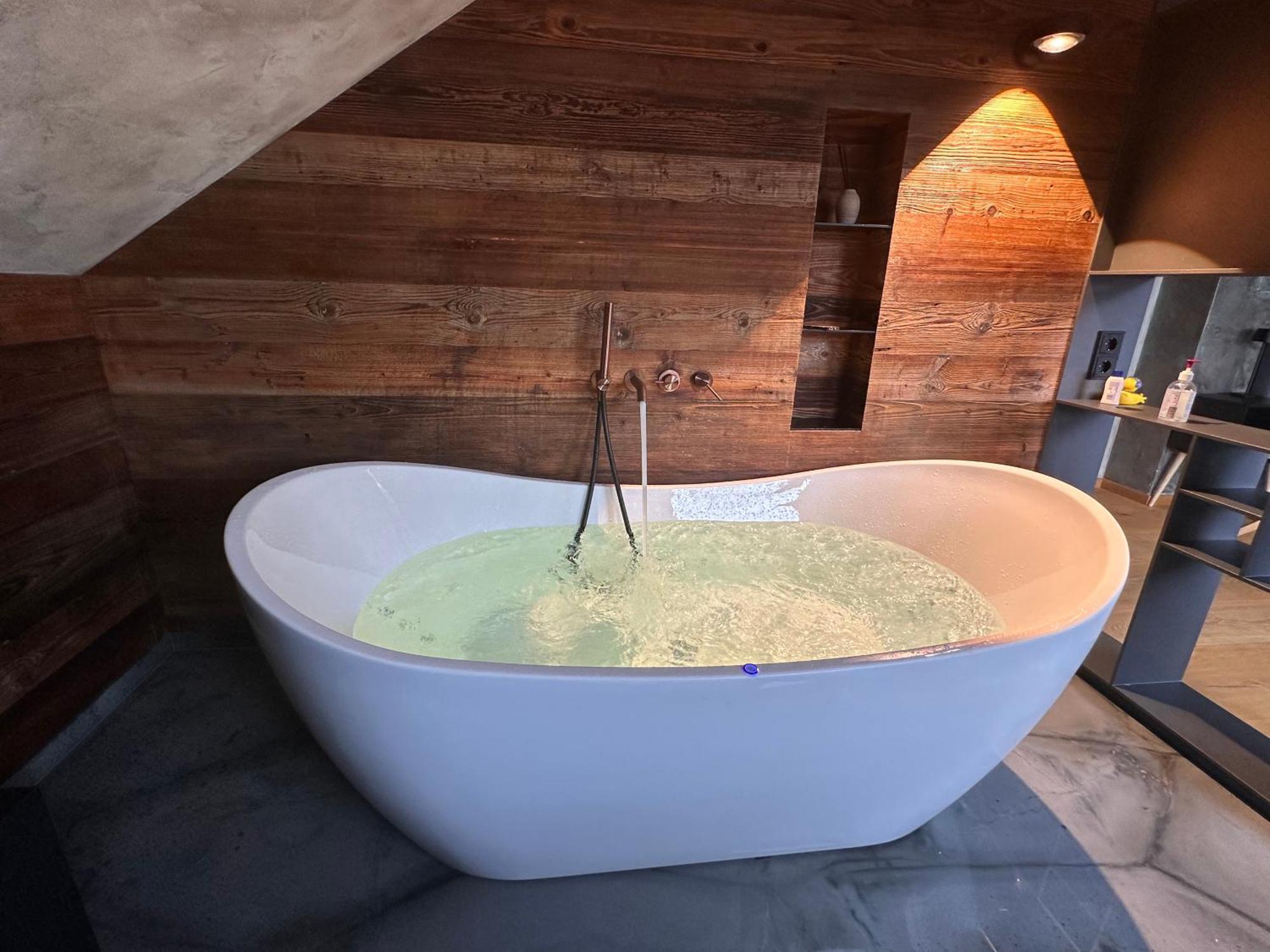 Appartement Der Extraklasse Mit Whirlpool Родинг Экстерьер фото